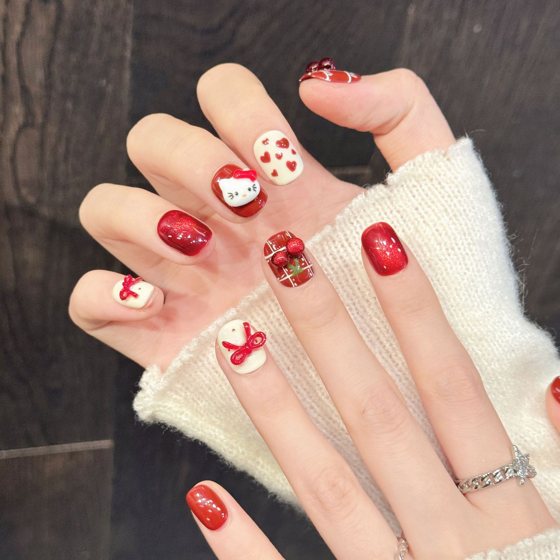 Nail Art Red Cherry - 10PCS Faux ongles courts à presser