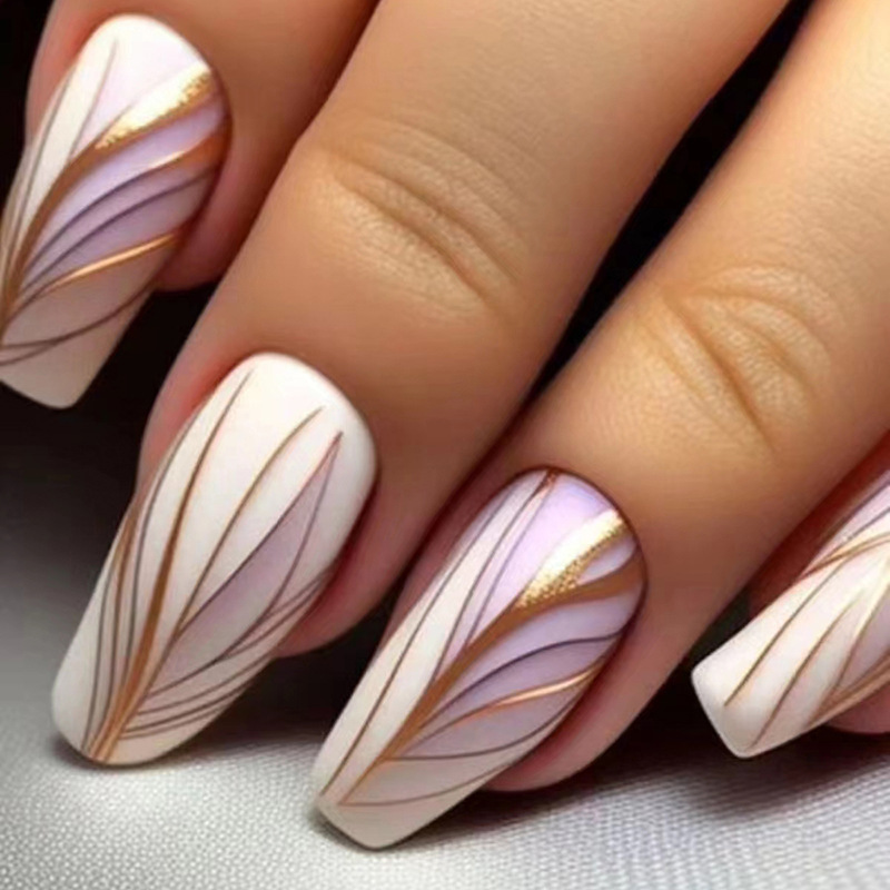 24 faux ongles courts de type  - Nail Art Inspo avis et prix