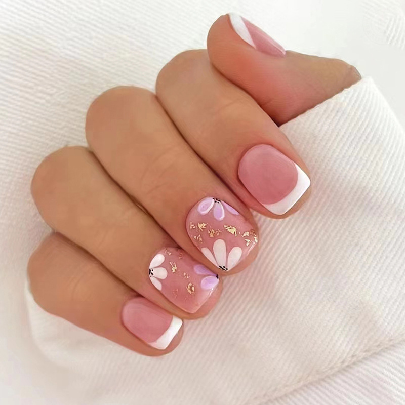 24 faux ongles courts de type  - Nail Art Inspo avis et prix