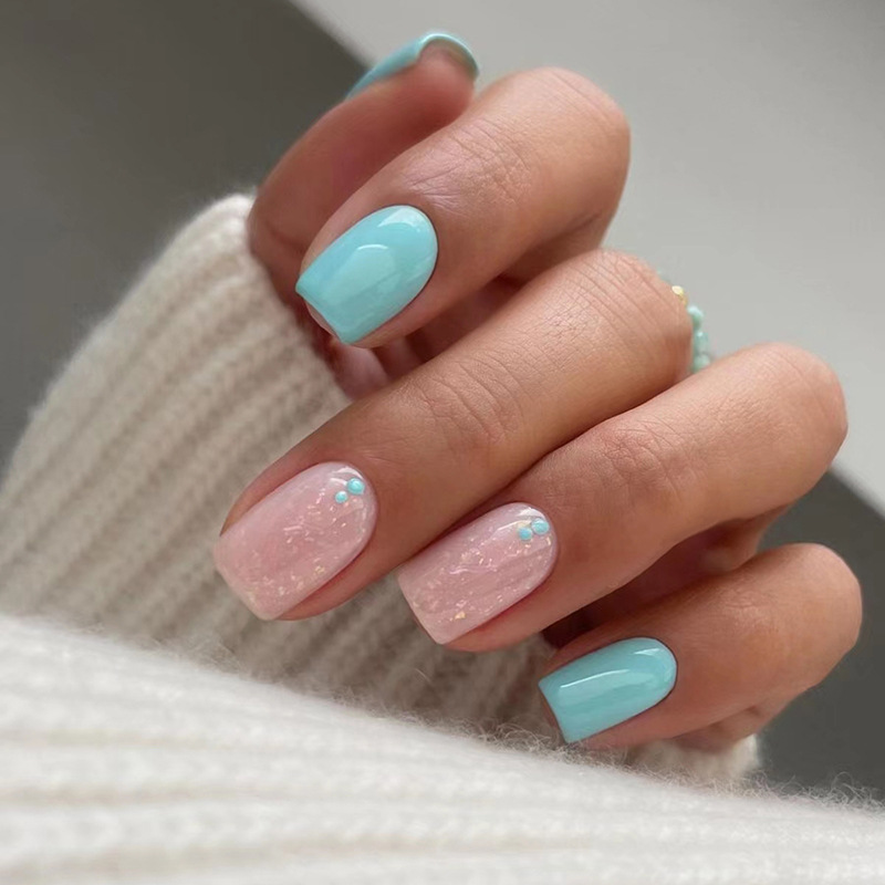 24 faux ongles courts de type  - Nail Art Inspo avis et prix
