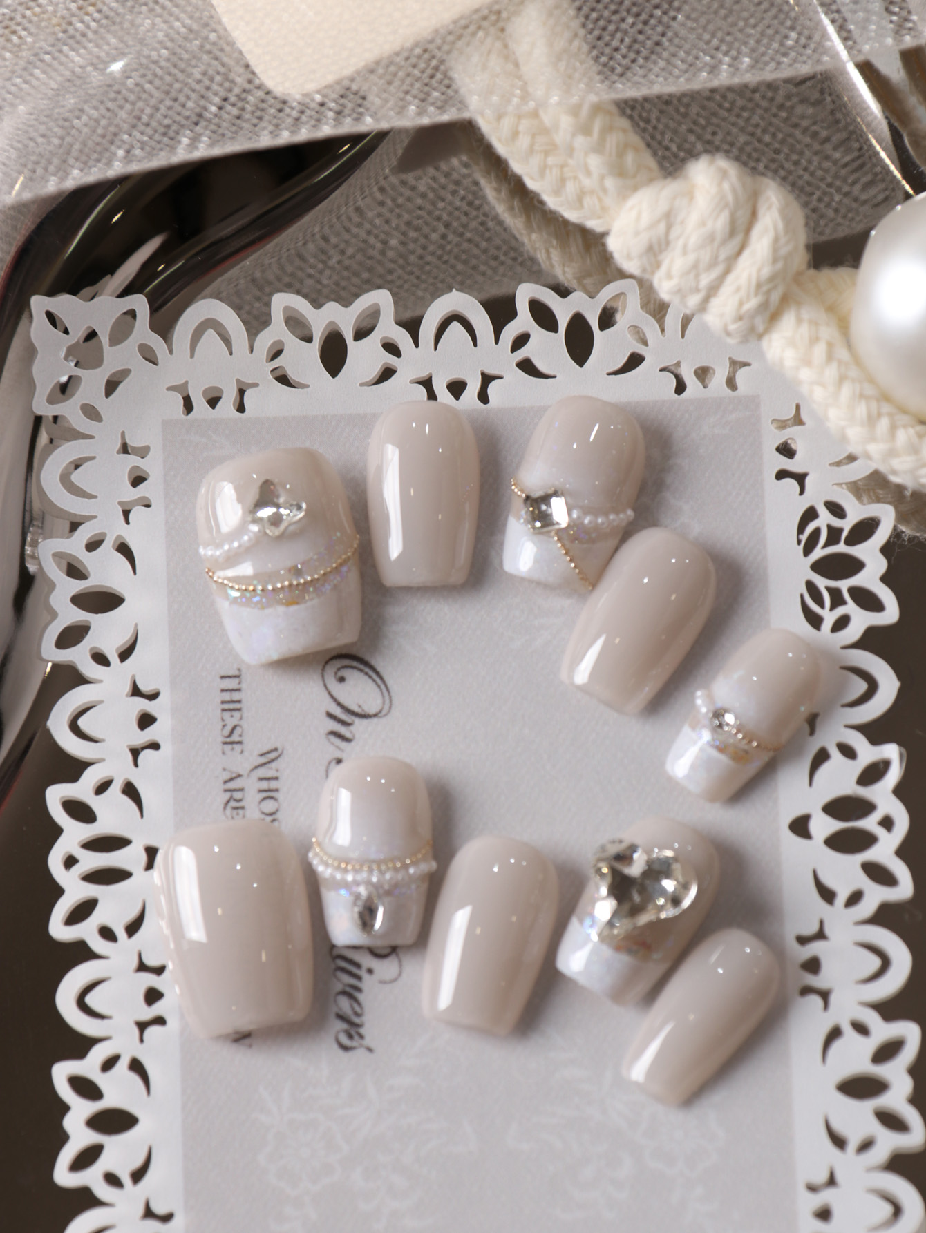 10 faux ongles courts blancs à - Nail Art Fake Nails avis et prix